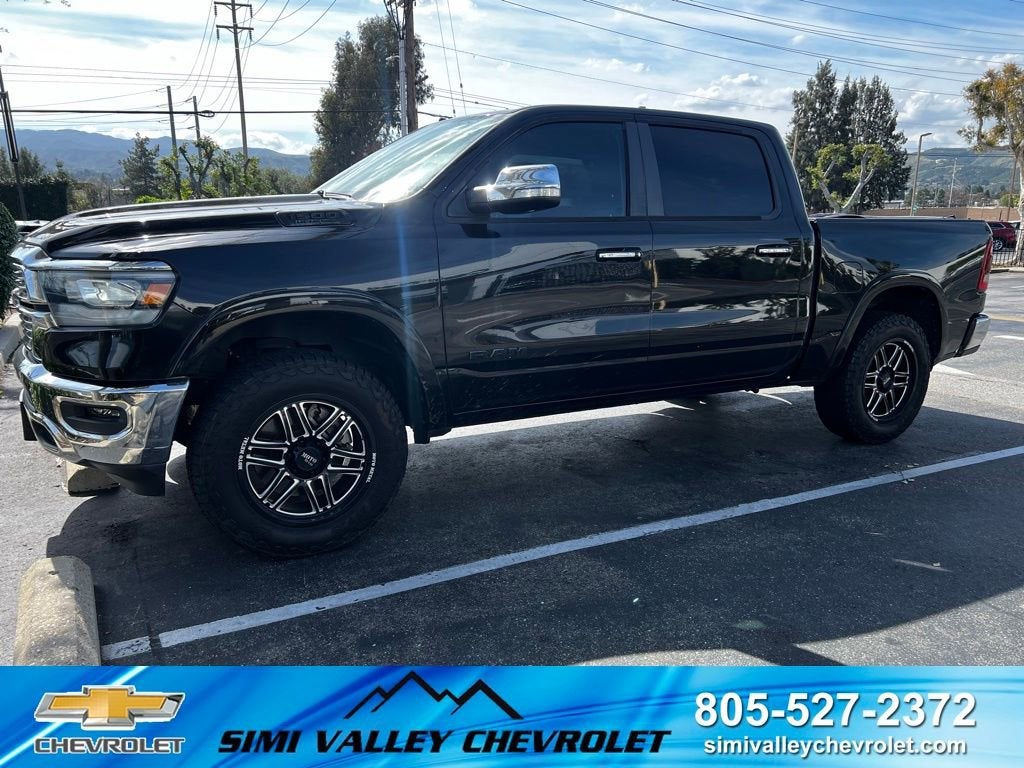 2019 RAM 1500 Laramie Crew Cab 4x4 5'7" Box