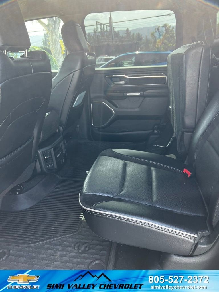 2019 RAM 1500 Laramie Crew Cab 4x4 5'7" Box