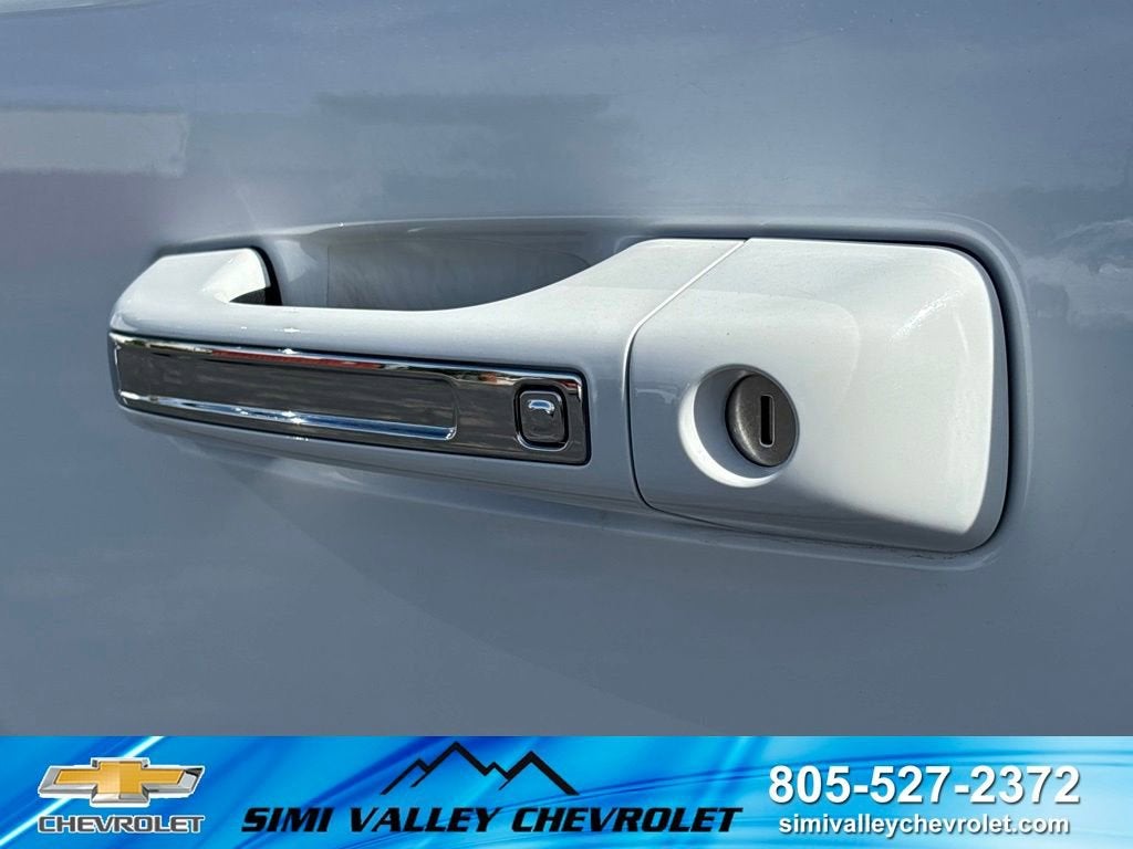 2022 RAM 1500 Laramie Crew Cab 4x4 5'7" Box