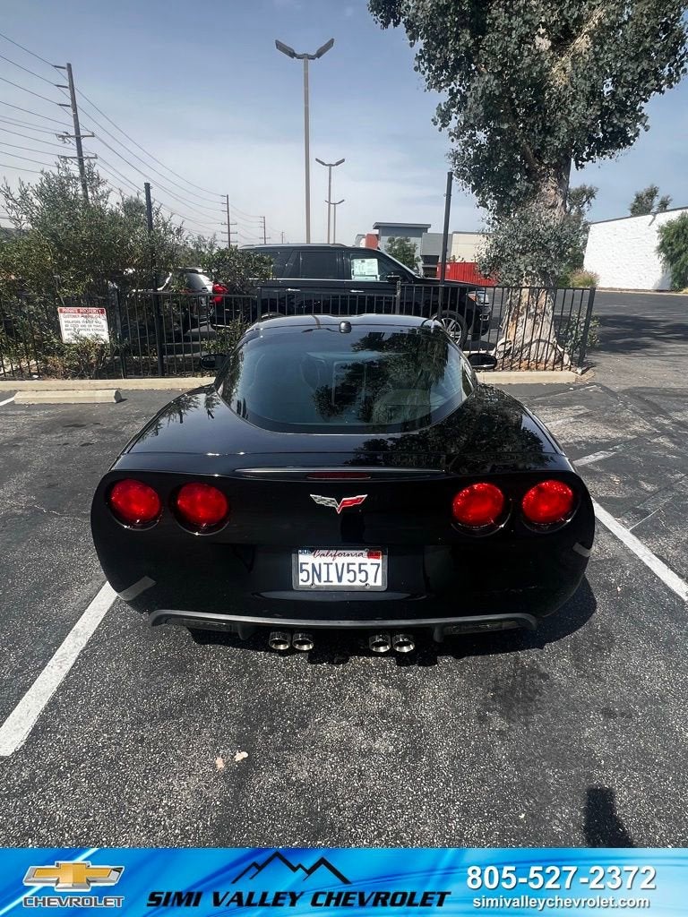 2005 Chevrolet Corvette Base