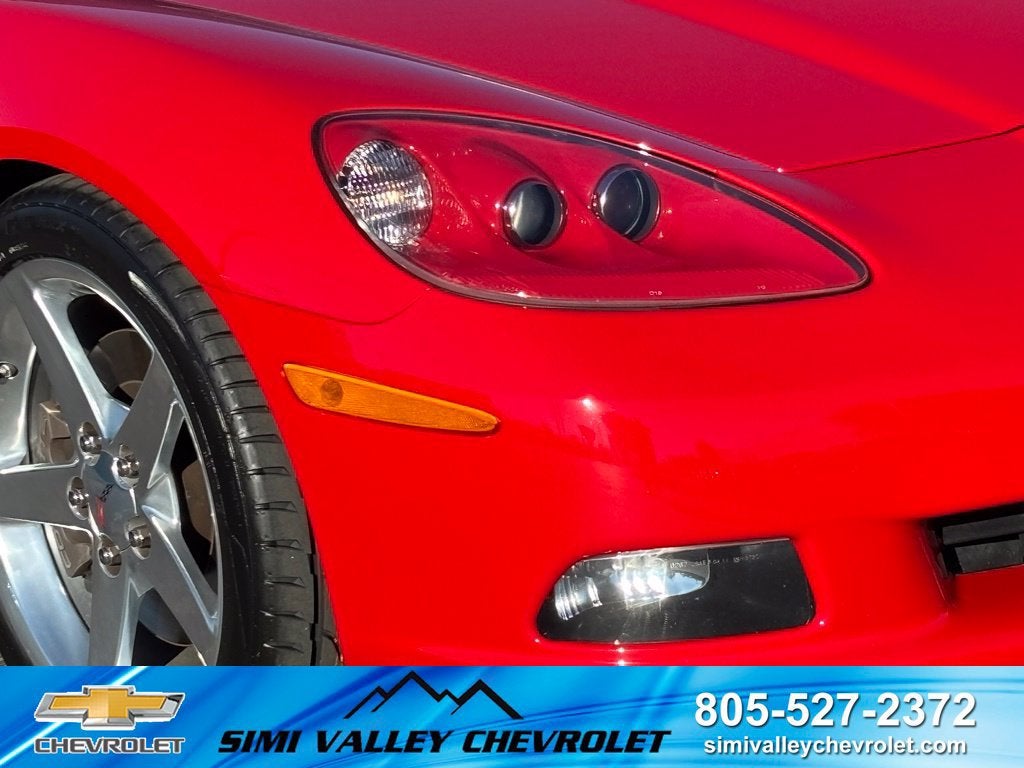 2005 Chevrolet Corvette Base
