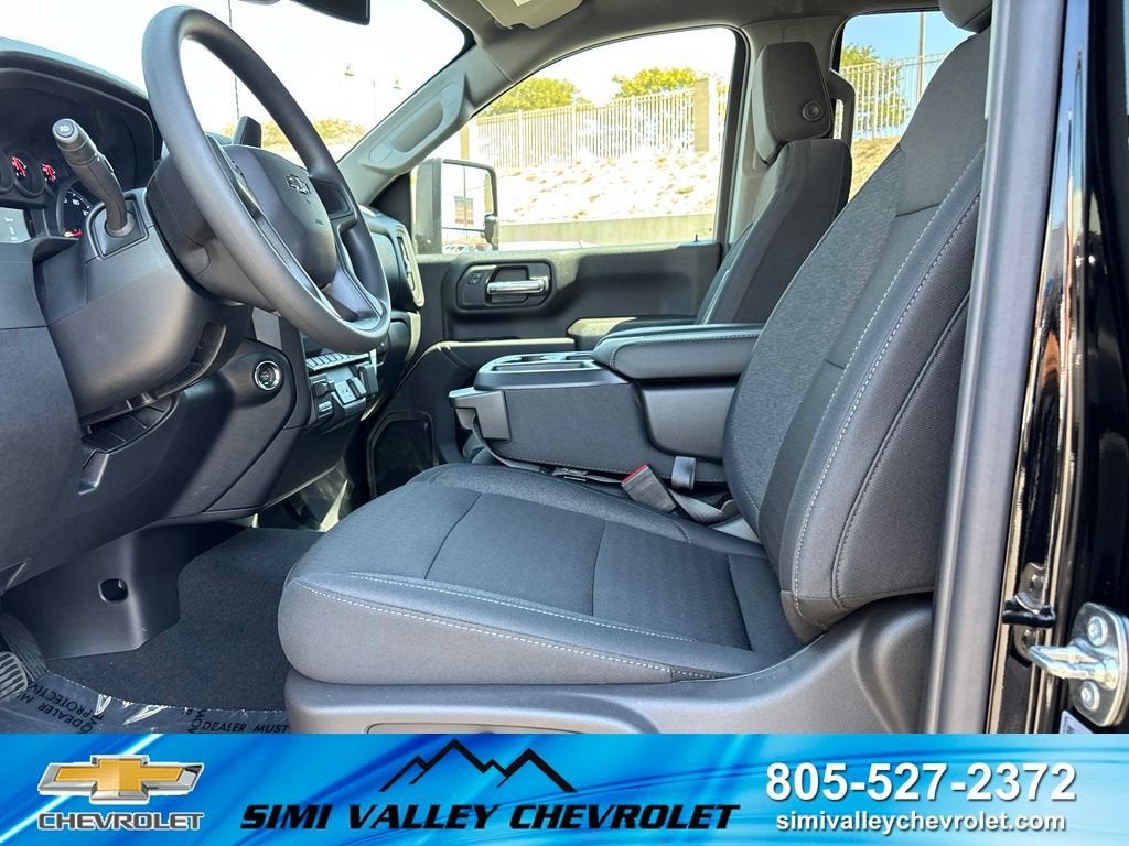 2026 Chevrolet Silverado 2500 HD Custom - Photo 14