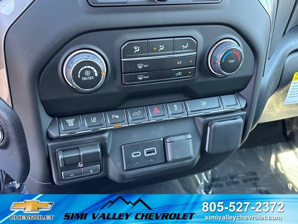 2026 Chevrolet Silverado 2500 HD Custom - Photo 18