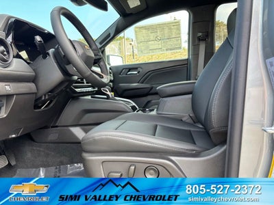 2025 Chevrolet Colorado WT/LT