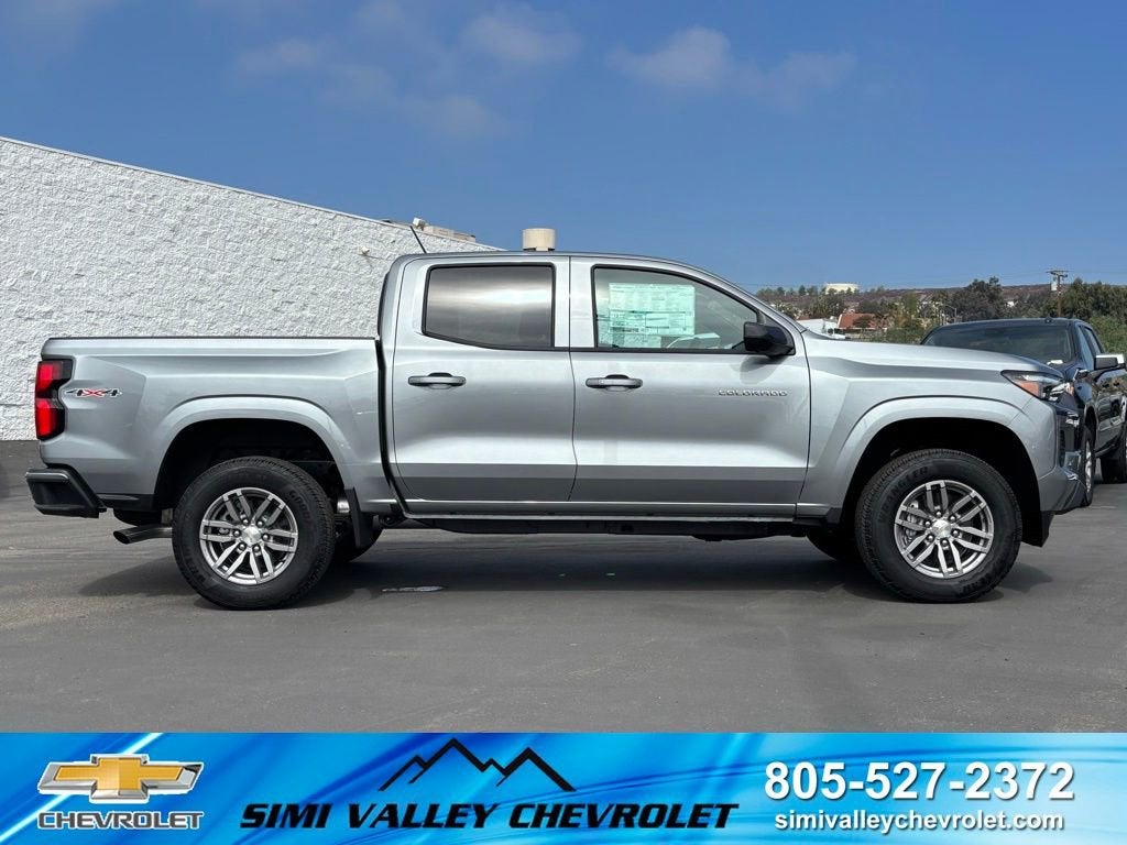 2025 Chevrolet Colorado WT/LT