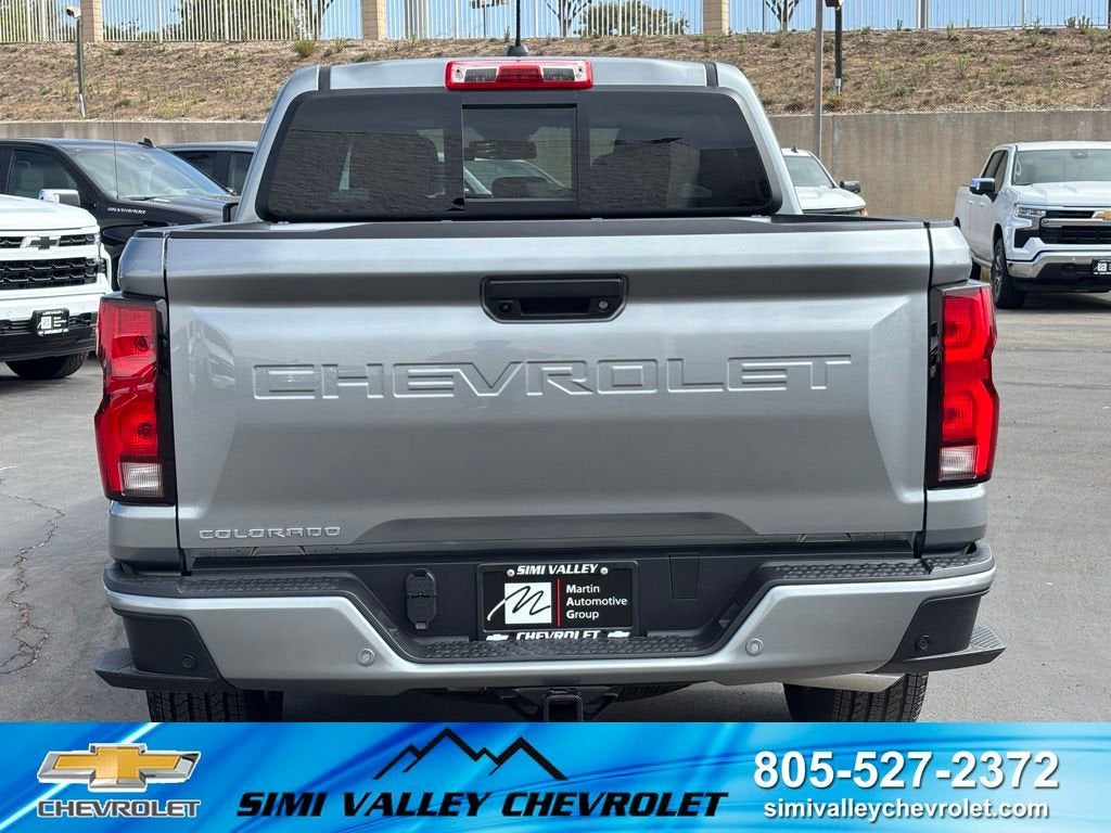 2025 Chevrolet Colorado WT/LT