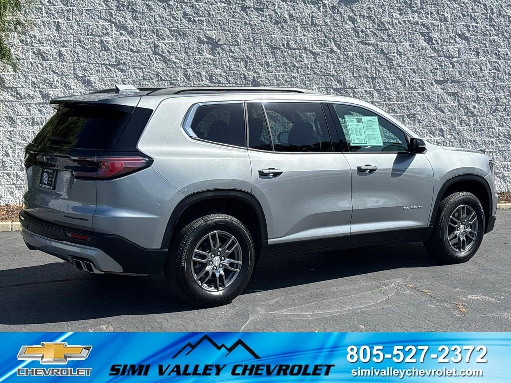 2025 GMC Acadia Elevation
