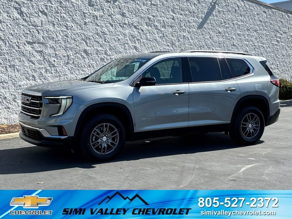2025 GMC Acadia Elevation