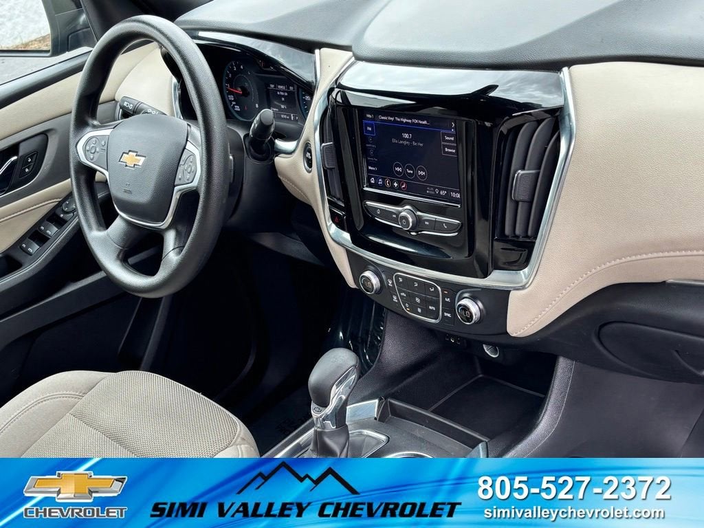 2023 Chevrolet Traverse LS