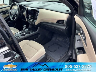 2023 Chevrolet Traverse LS
