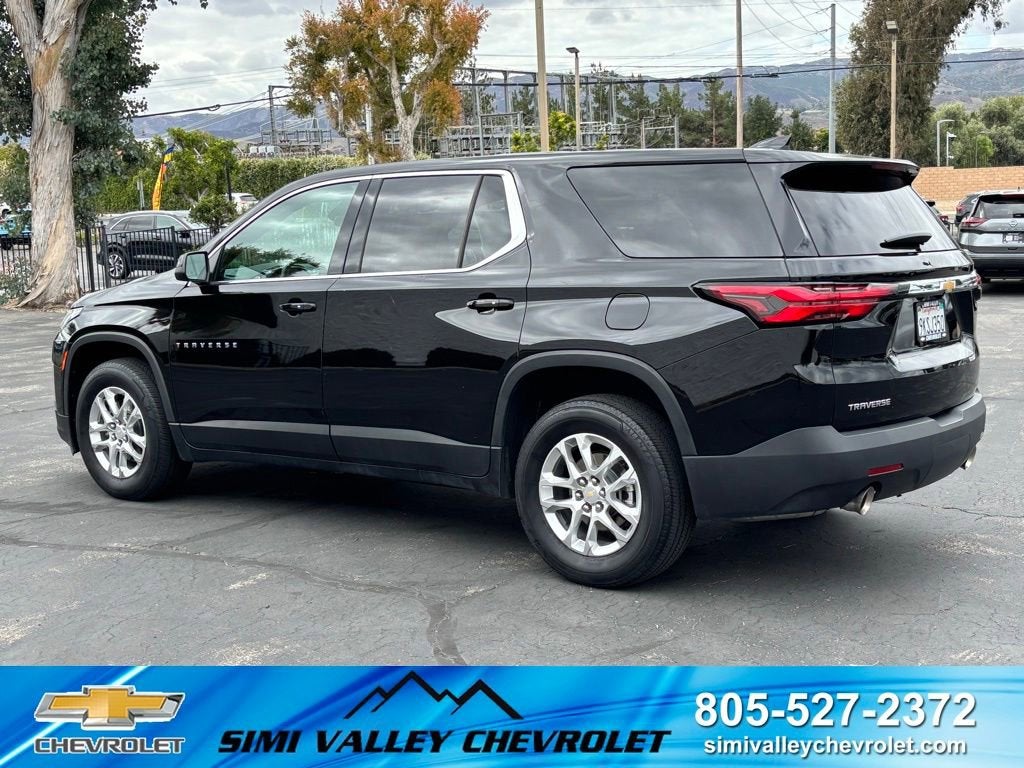 2023 Chevrolet Traverse LS