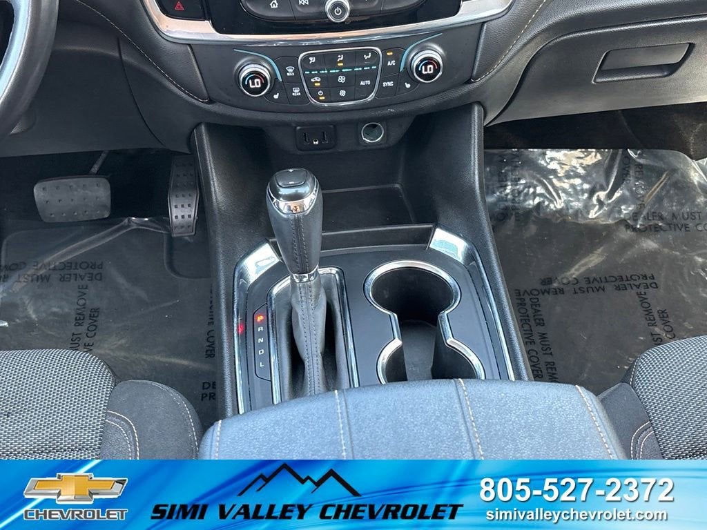 2020 Chevrolet Traverse LT Cloth