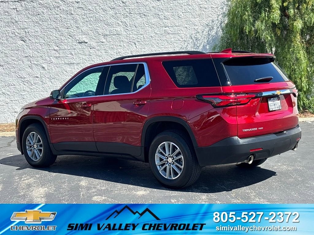 2023 Chevrolet Traverse LT Cloth
