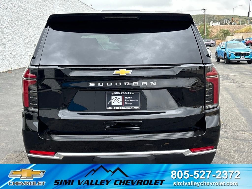 2026 Chevrolet Suburban LS