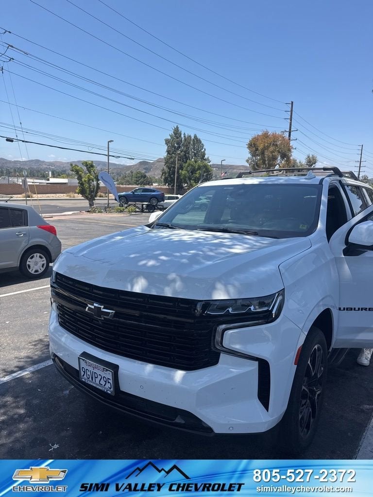 2023 Chevrolet Suburban RST