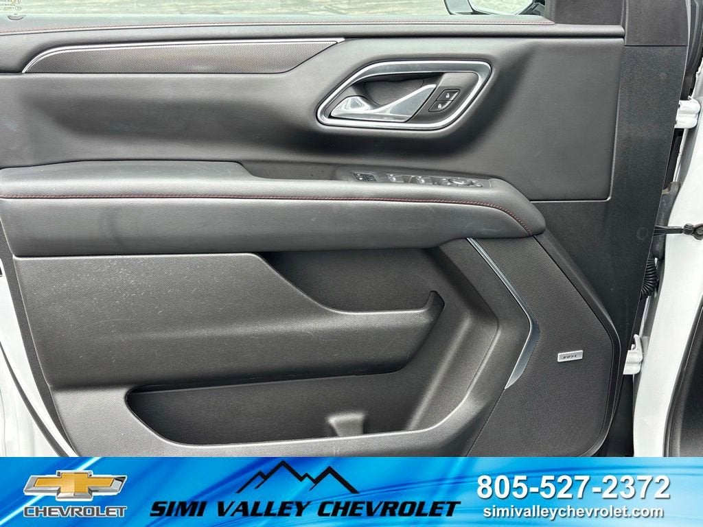 2023 Chevrolet Suburban RST