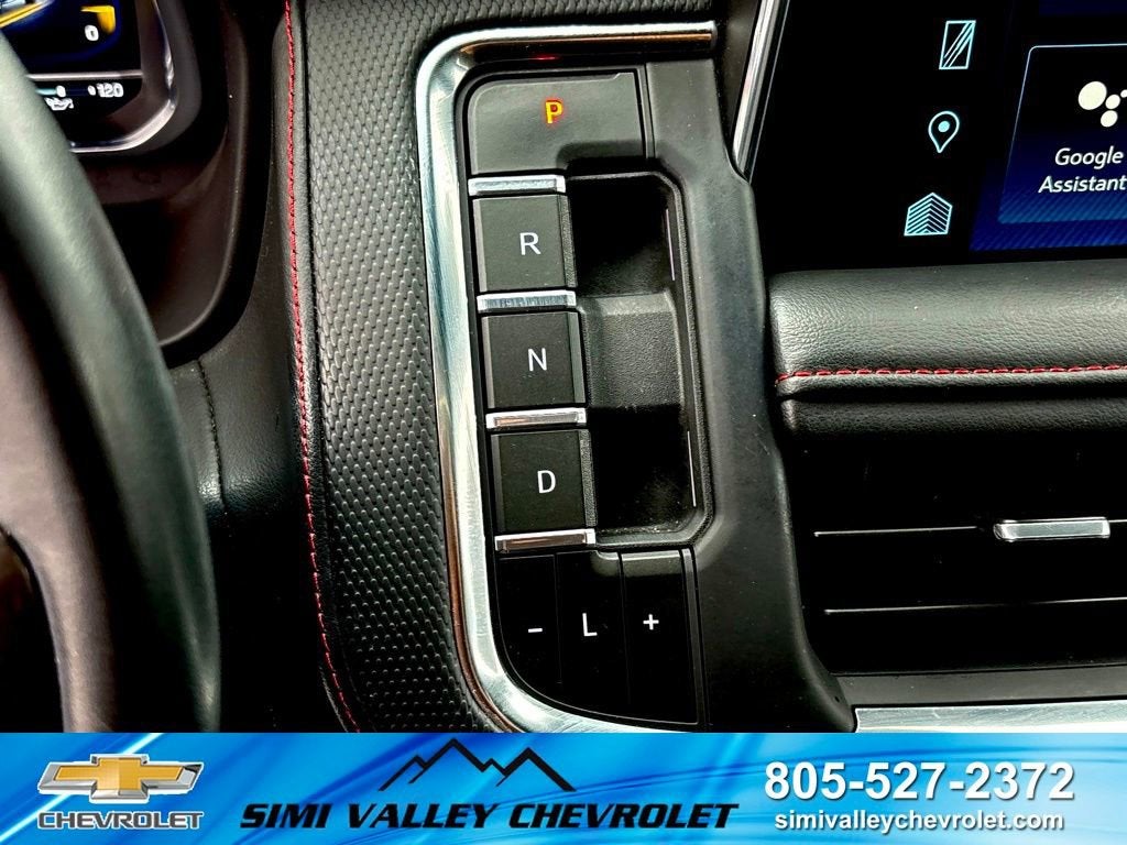 2023 Chevrolet Suburban RST