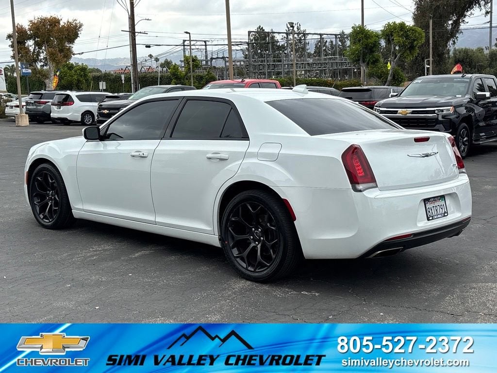 2019 Chrysler 300 300S