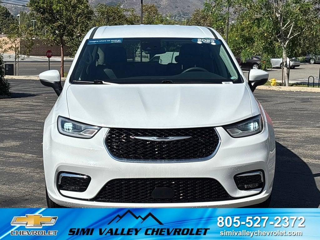 2023 Chrysler Pacifica Touring L