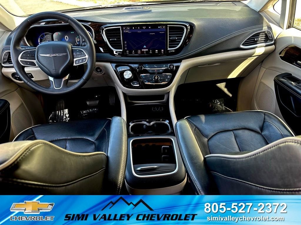 2023 Chrysler Pacifica Hybrid Limited