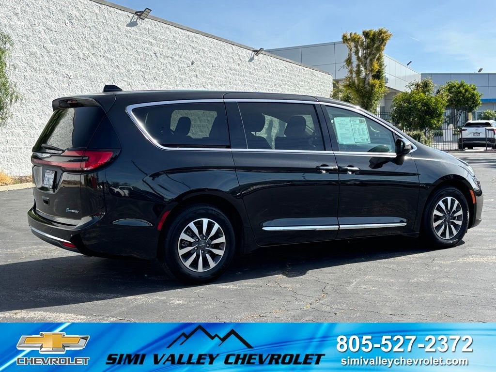 2023 Chrysler Pacifica Hybrid Limited