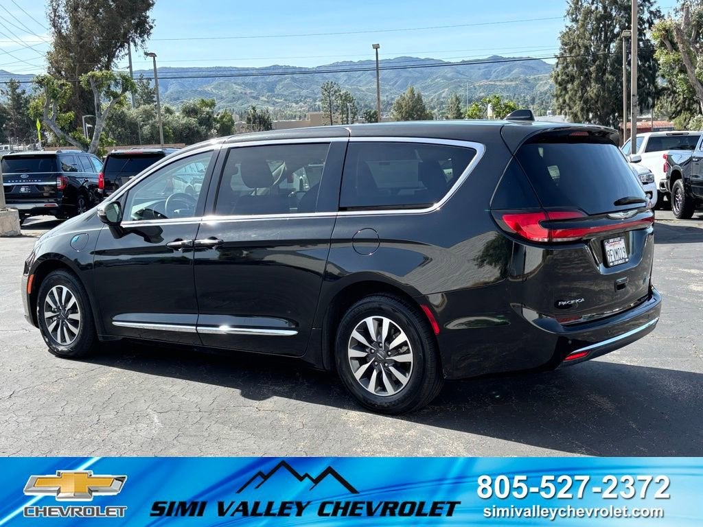2023 Chrysler Pacifica Hybrid Limited