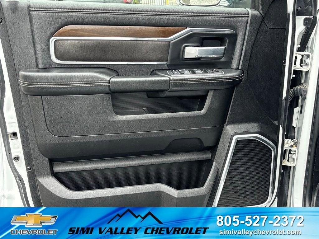 2022 RAM 2500 Laramie Crew Cab 4x4 6'4" Box