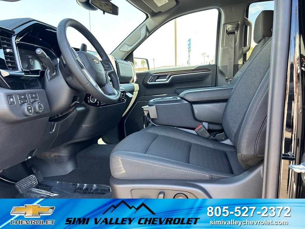 2026 Chevrolet Silverado 1500 LT - Photo 11