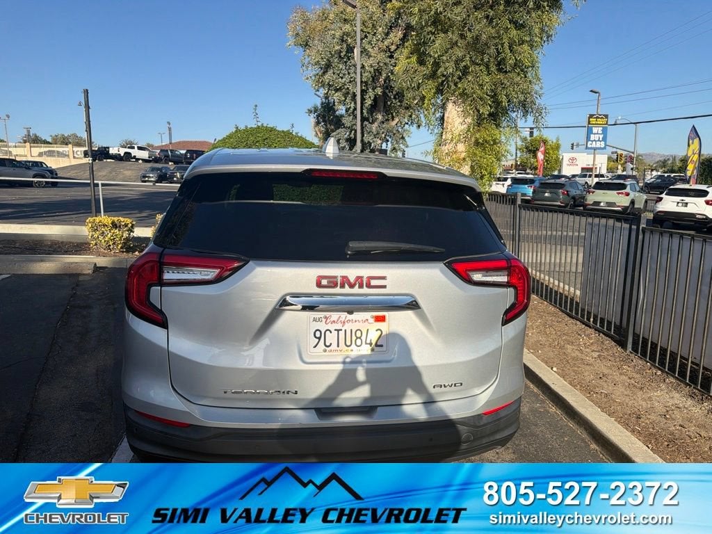 2022 GMC Terrain SLE