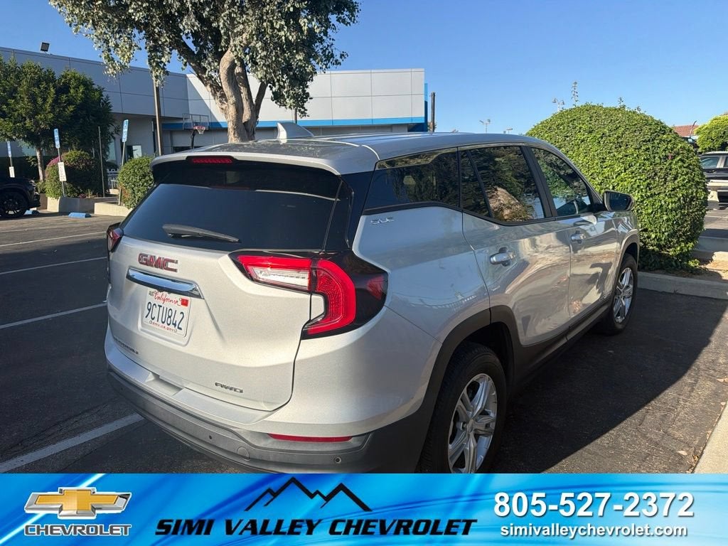 2022 GMC Terrain SLE