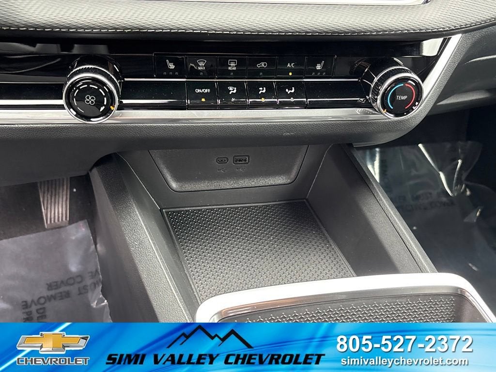 2026 Chevrolet Equinox LT - Photo 14
