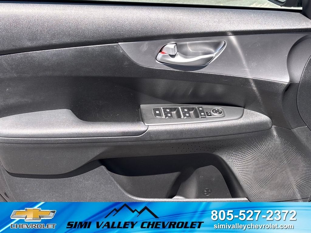 2023 Kia Forte LX
