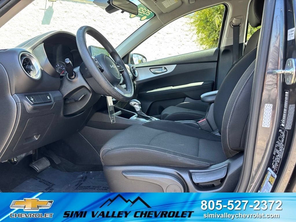 2023 Kia Forte LX