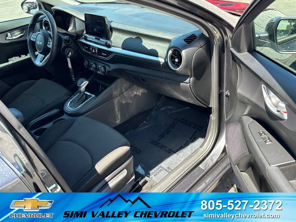 2023 Kia Forte LX