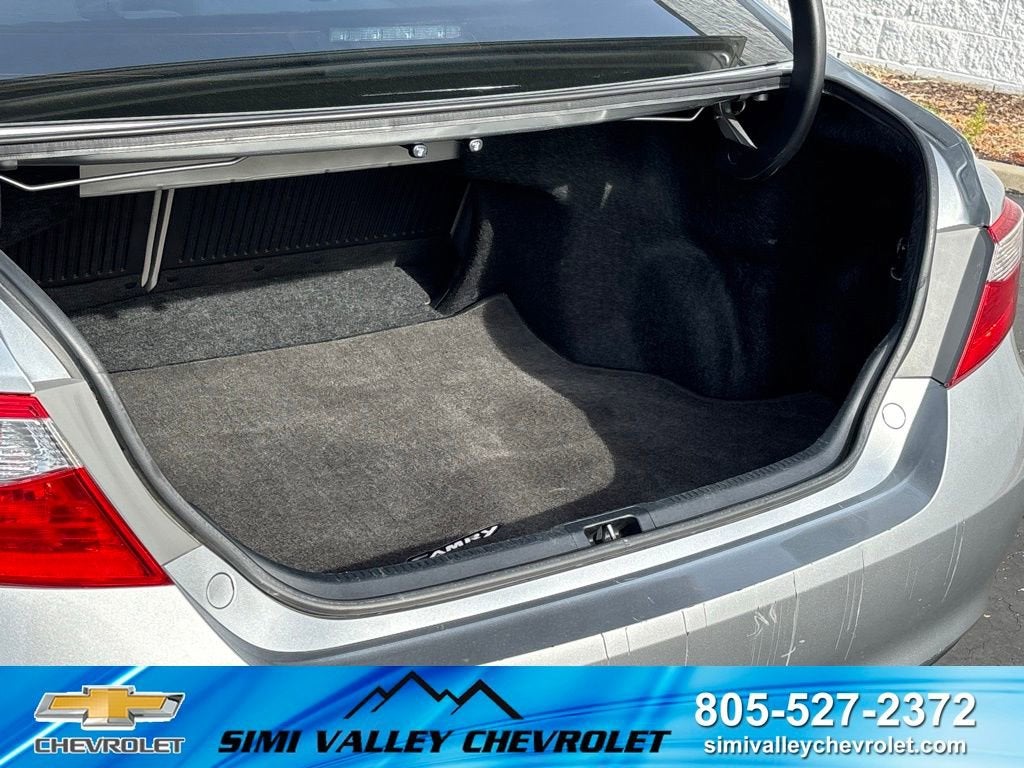2016 Toyota Camry LE