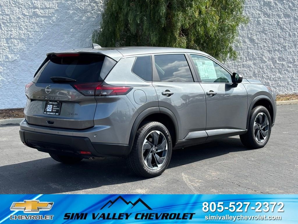 2024 Nissan Rogue SV