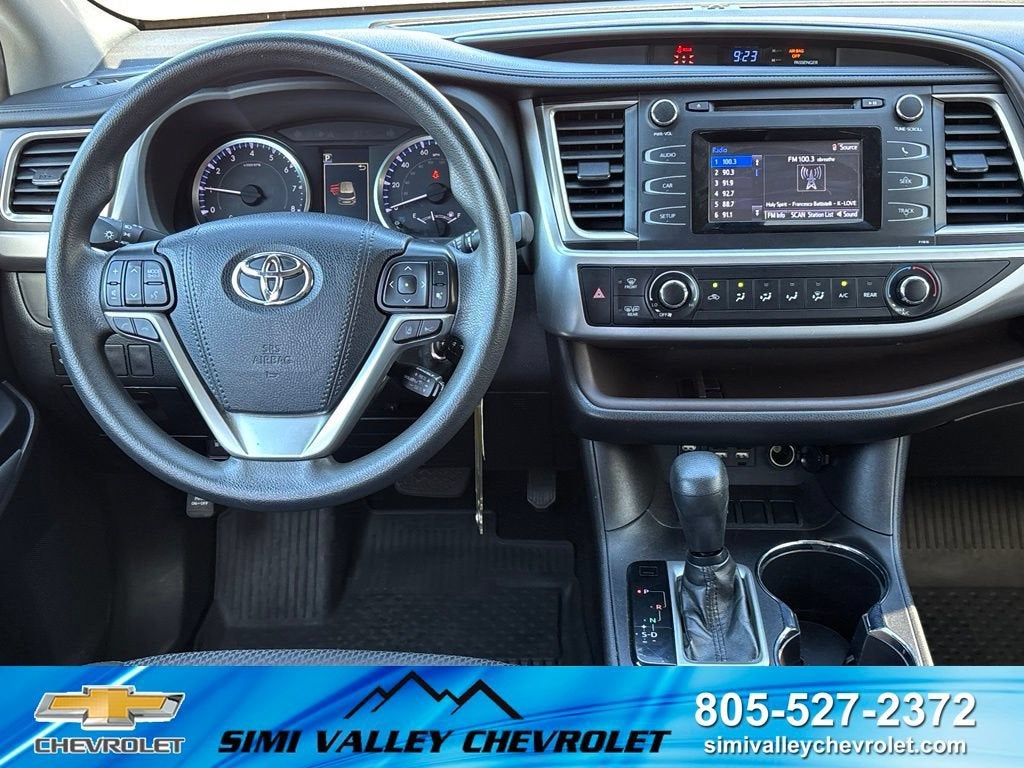 2019 Toyota Highlander LE