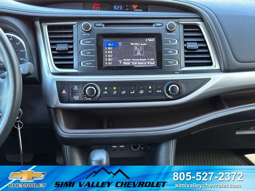2019 Toyota Highlander LE