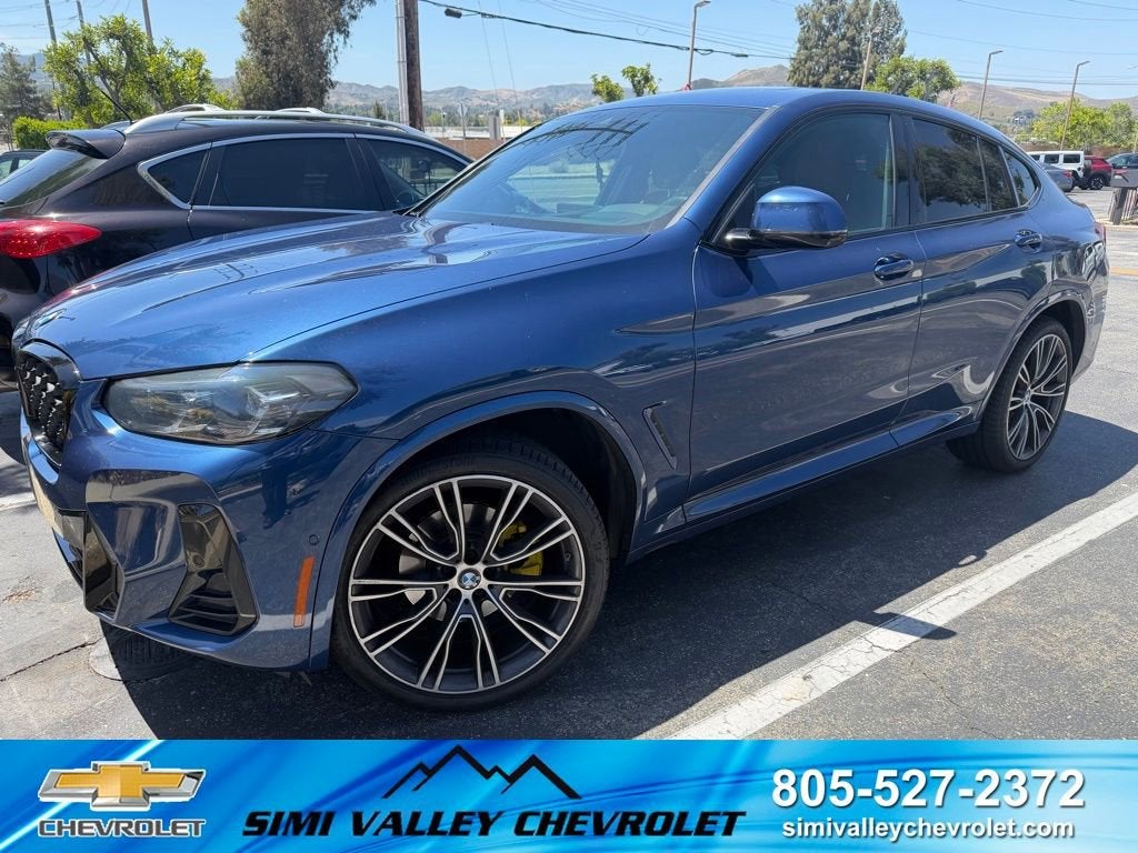 2022 BMW X4 xDrive30i