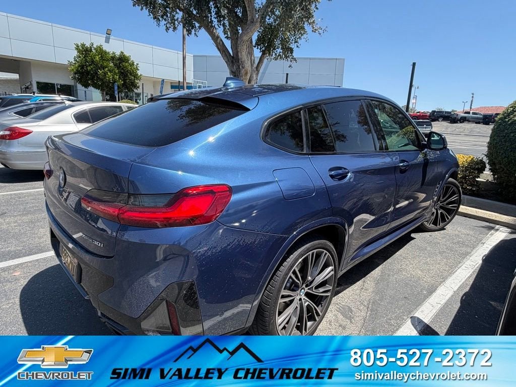 2022 BMW X4 xDrive30i