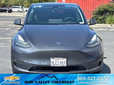 2022 Tesla Model Y Long Range Dual Motor All-Wheel Drive
