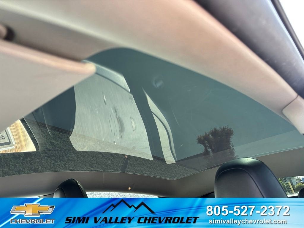 2022 Tesla Model Y Long Range Dual Motor All-Wheel Drive