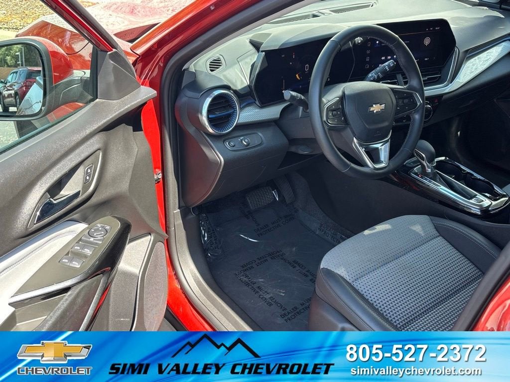 2024 Chevrolet Trax LT