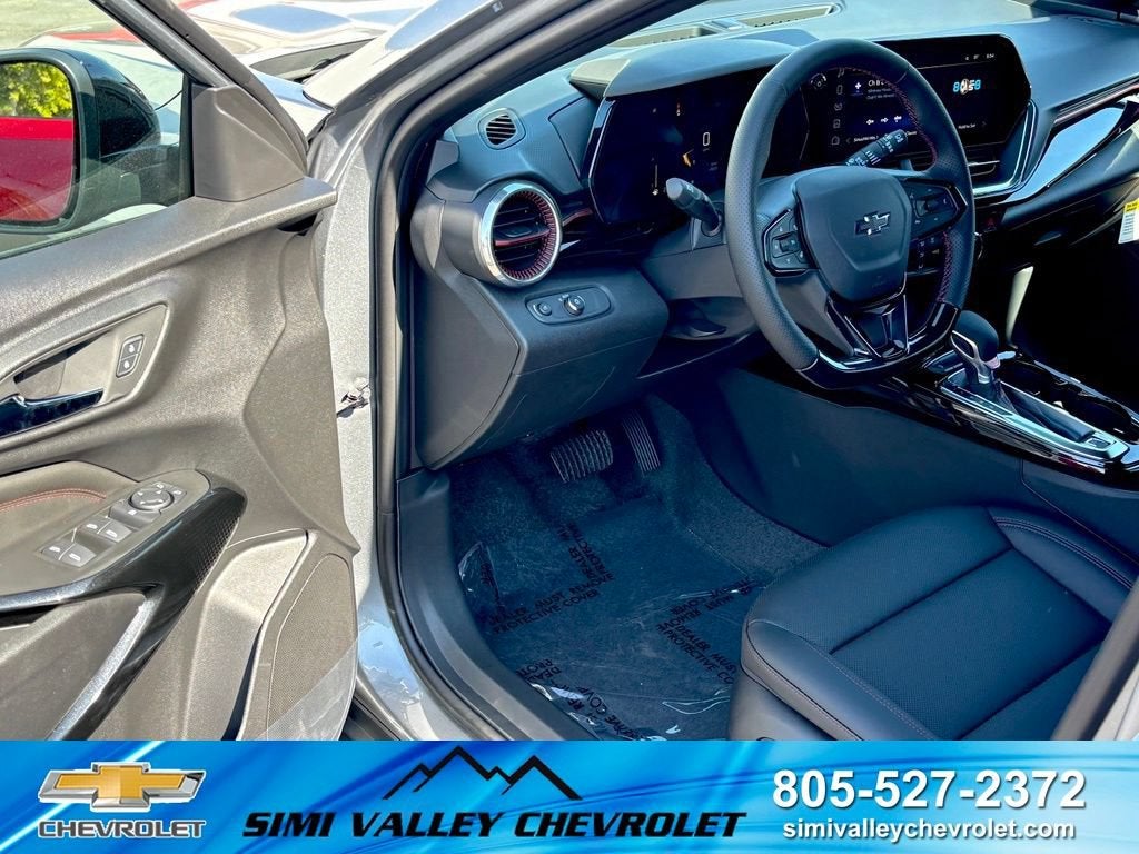 2026 Chevrolet Trax RS - Photo 8