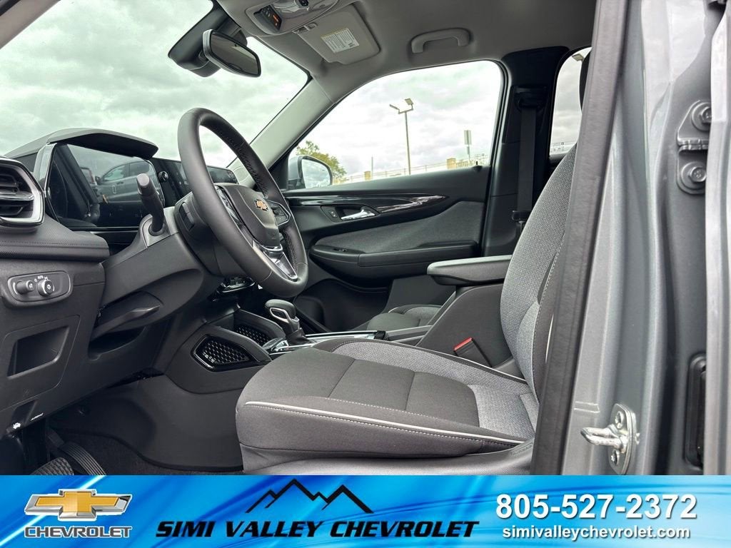 2026 Chevrolet Trailblazer LT - Photo 11