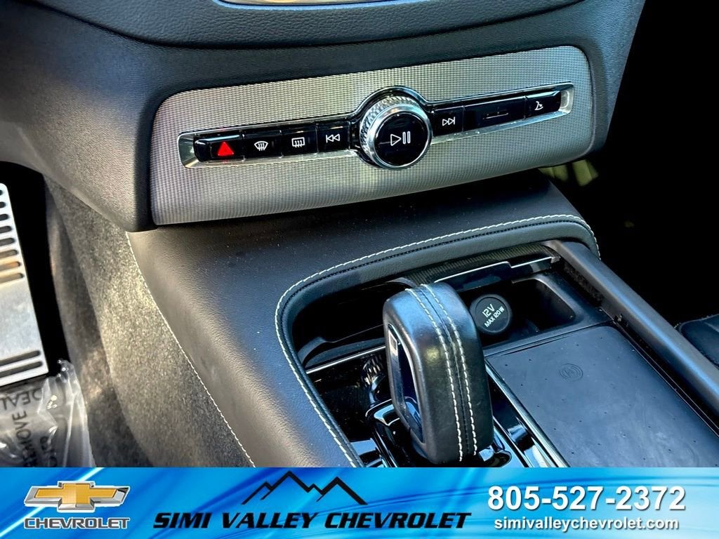 2022 Volvo XC90 Recharge Plug-In Hyb R-Design